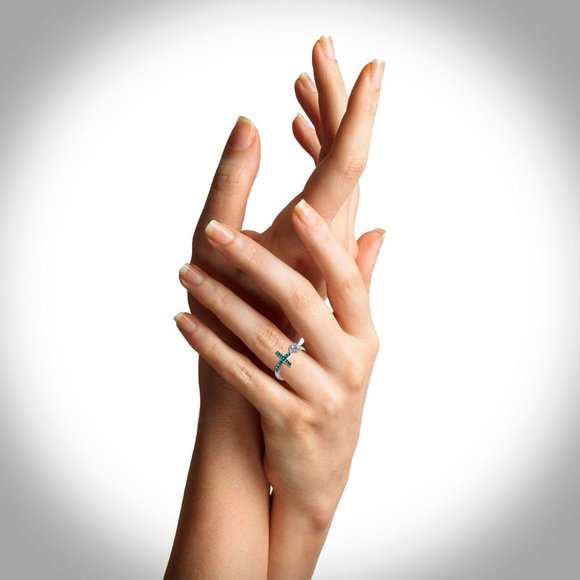 Sterling Silver 925 Cross and Synthetic Turquoise CZ Heart Ring - Picture 3 of 3